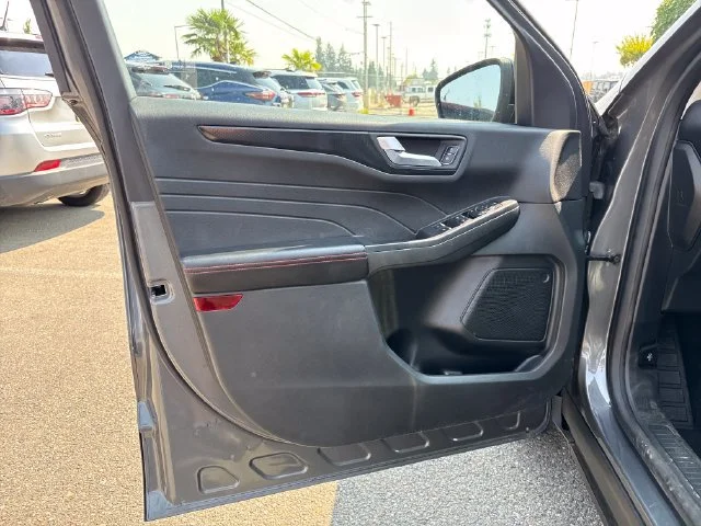 Used 2022 Carbonized Gray Metallic Ford SEL image 17