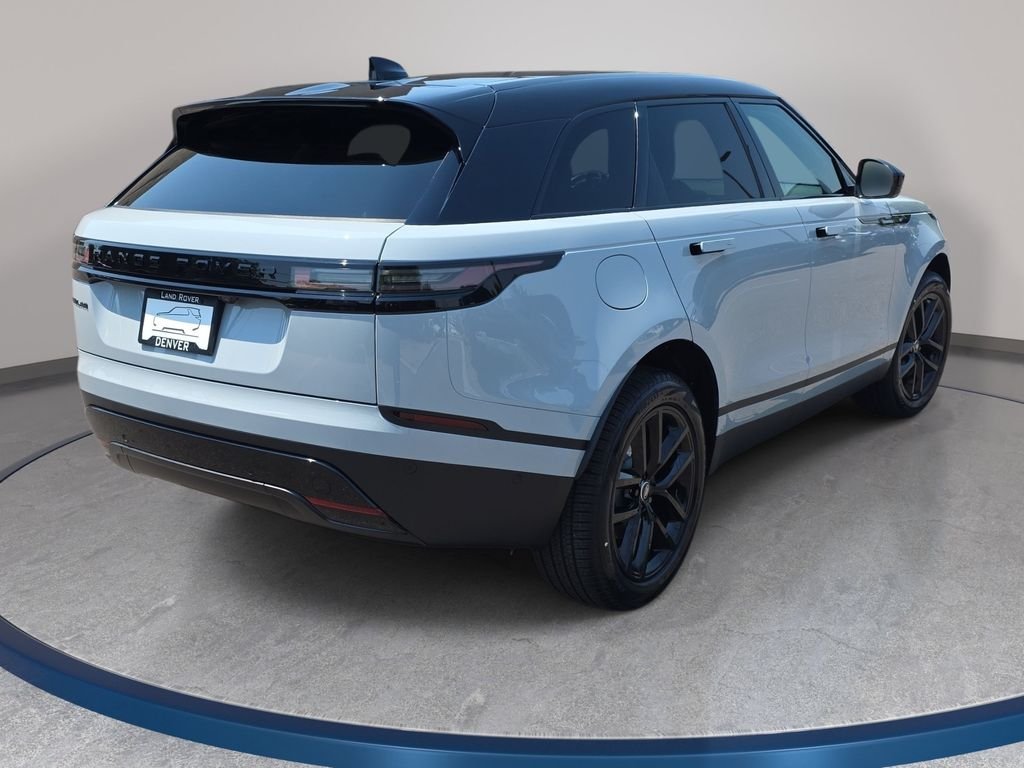 New 2026 Arroios Grey Land Rover S image 5