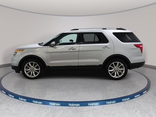 Used 2011 Silver Ford Limited image 9