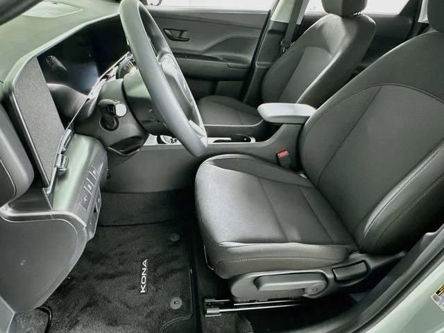 New 2027 Hyundai KONA SE