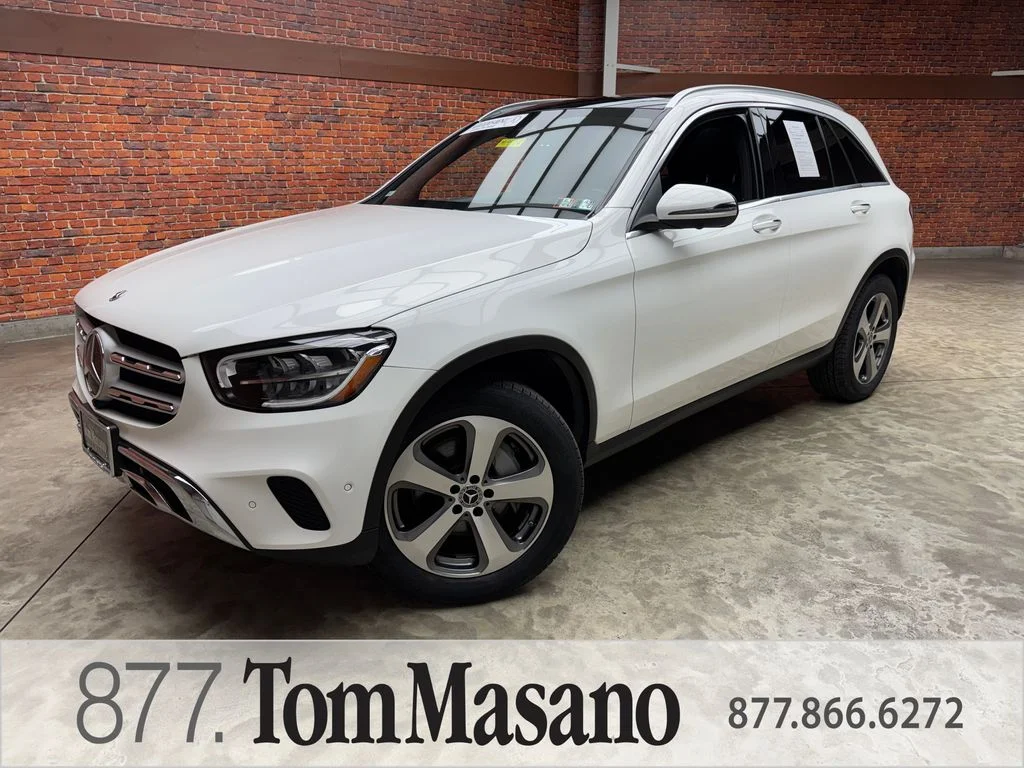 Used 2022 White Mercedes-Benz GLC 300 image 1