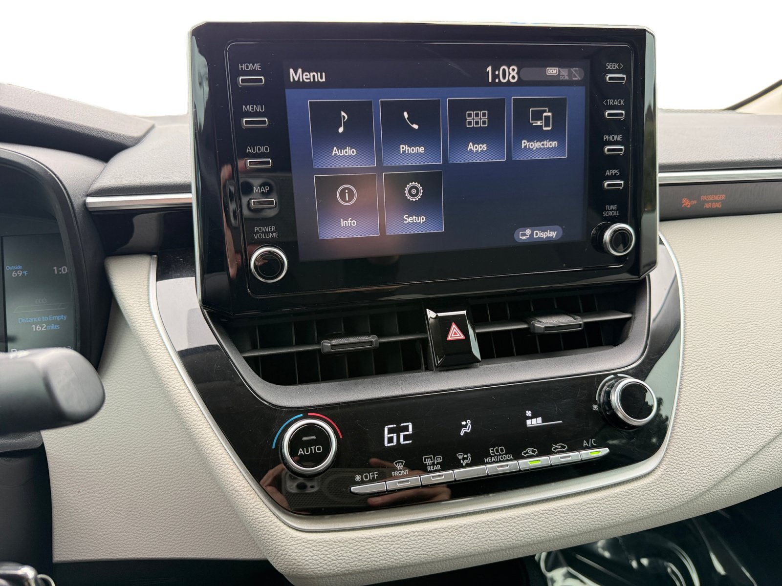 Used 2020 Blizzard Pearl Toyota LE image 12