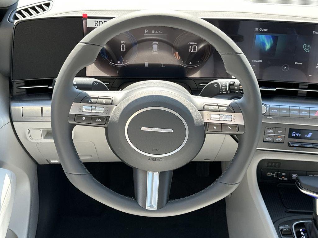 New 2026 Atlas White Hyundai SEL Sport FWD image 11