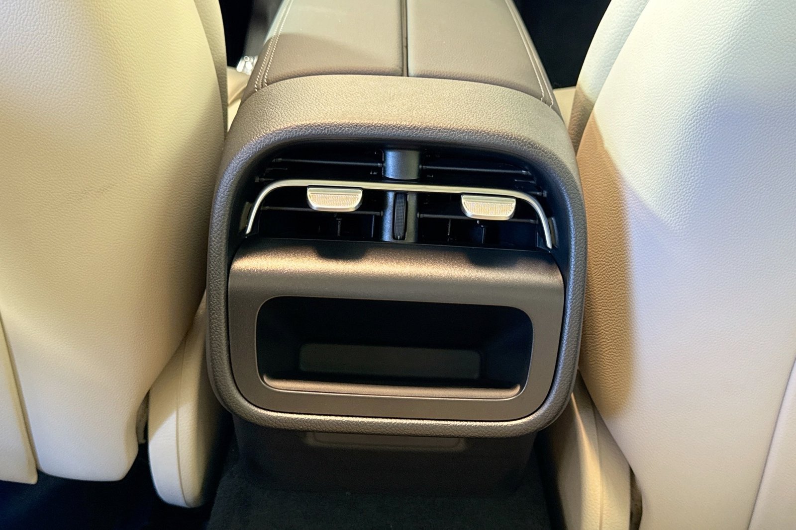 New 2026 Nautical Blue Metallic Mercedes-Benz E 350 image 23