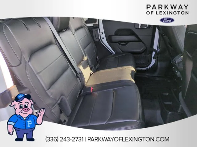 Used 2021 White Jeep Unlimited Sahara Altitude image 32