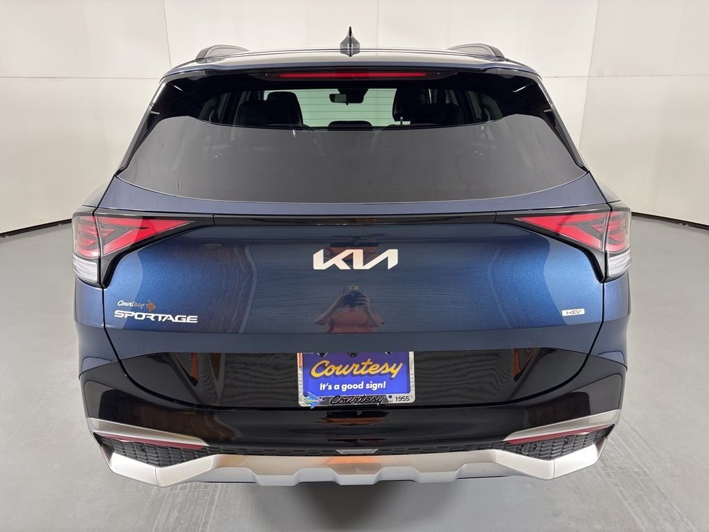 Used 2025 Blue Kia SX-Prestige image 7