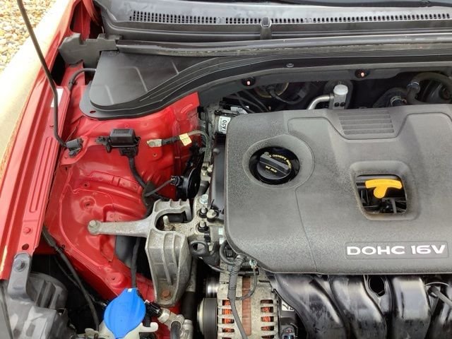 Used 2017 Scarlet Red Hyundai Limited image 15
