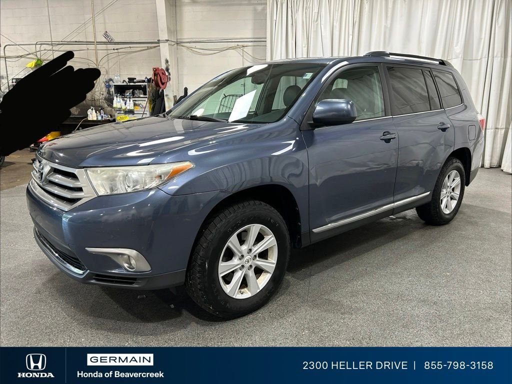 Used 2012 Shoreline Mist Toyota SE image 4