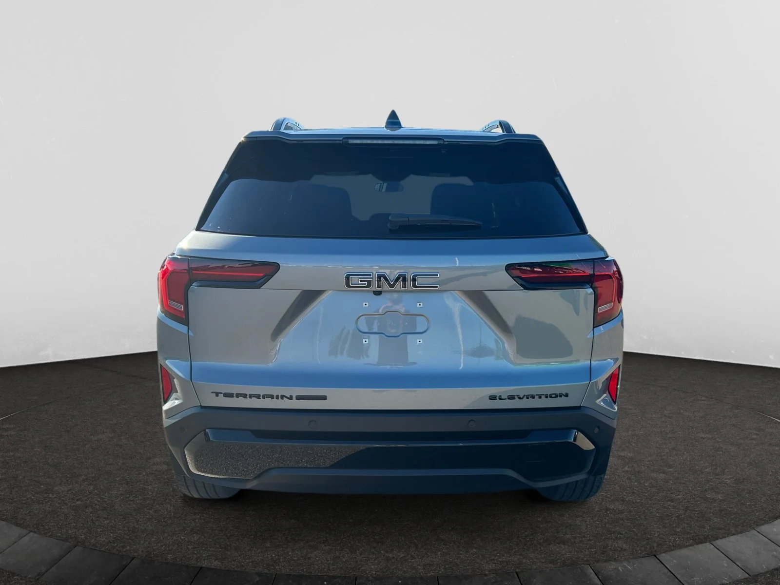 New 2027 Sterling Metallic GMC AWD Elevation image 4