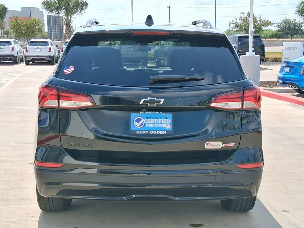 Used 2024 Mosaic Black Metallic Chevrolet RS image 5