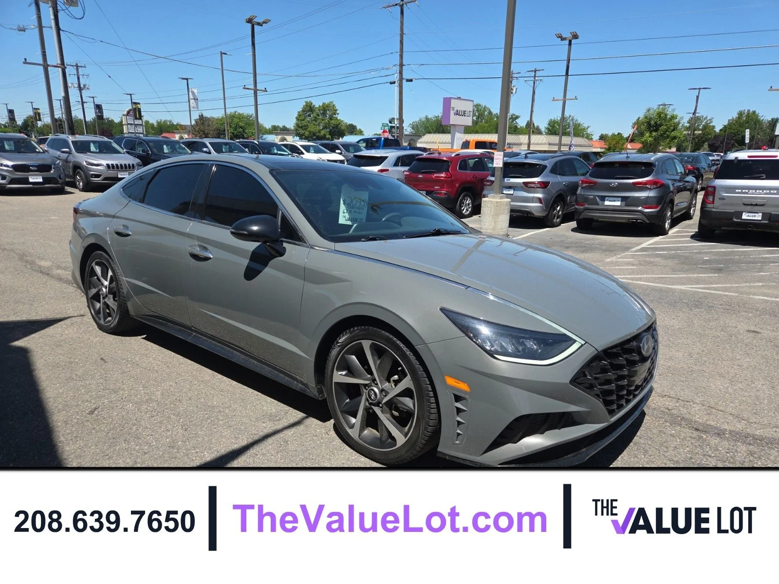 Used 2022 Gray Hyundai SEL Plus image 6