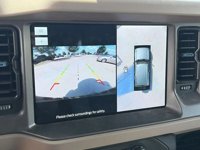 Used 2024 Gray Ford Wildtrak image 19