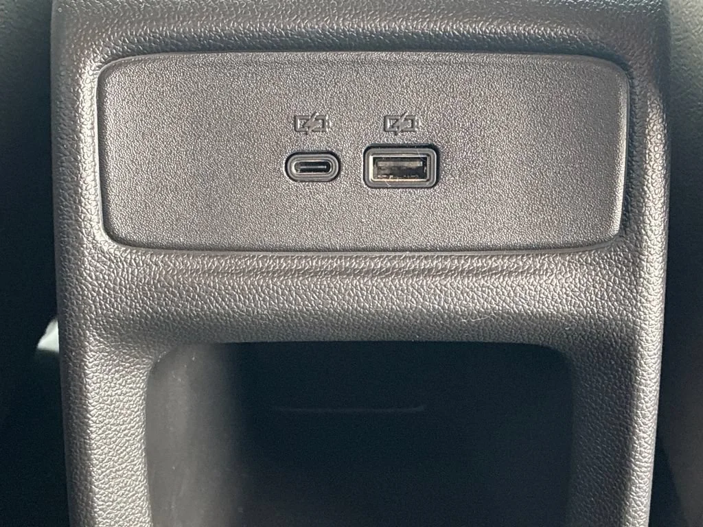Used 2026 Cacti Green Chevrolet ACTIV image 31