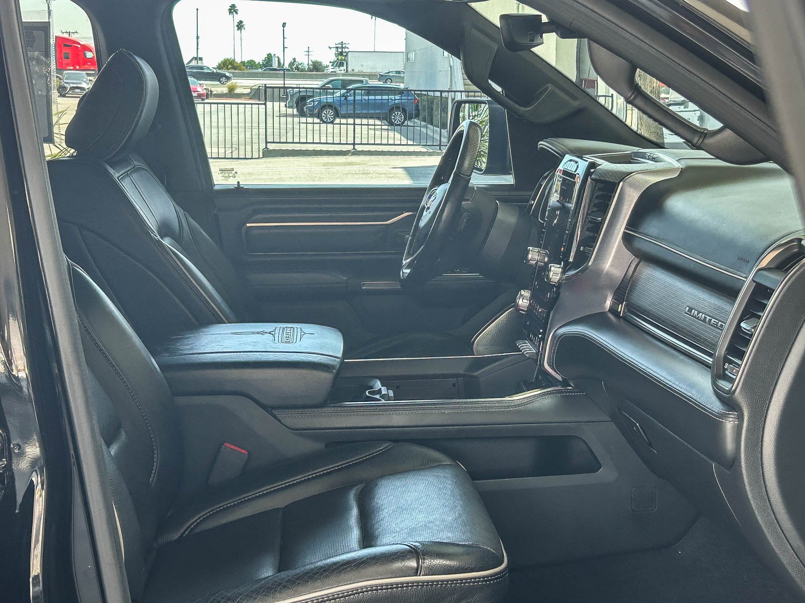 Used 2019 DIAMOND BLACK CRY RAM LIMITED image 16
