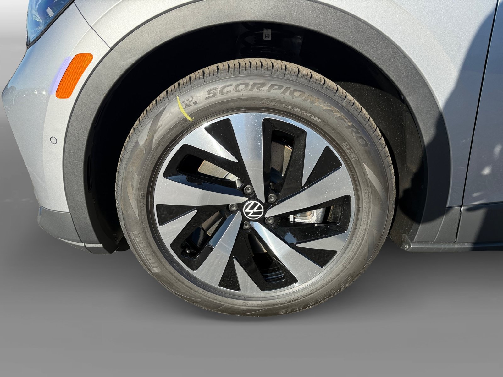 2026 Volkswagen ID.4 PRO - Photo 9