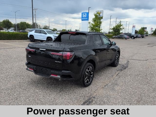 Used 2025 Black Hyundai Limited image 17
