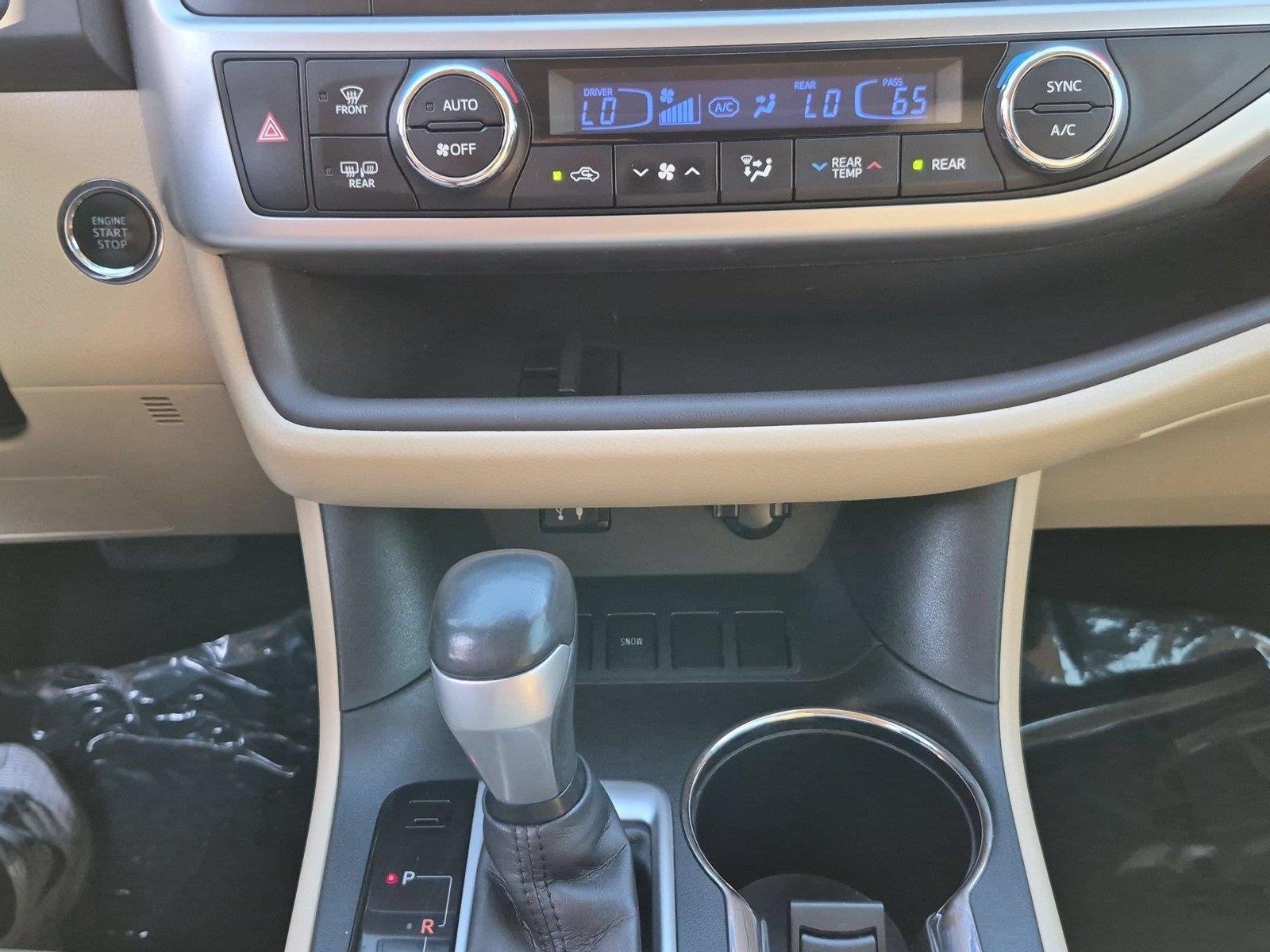 Used 2015 Predawn Gray Mica Toyota Limited image 26