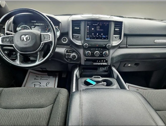 Used 2022 White Ram Big Horn/Lone Star image 8