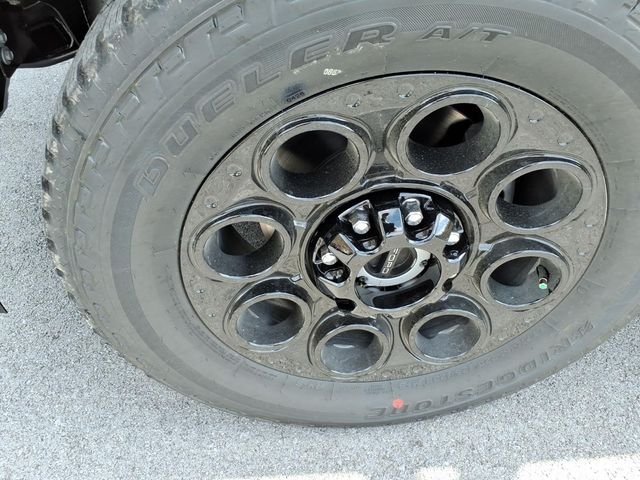 New 2026 Avalanche Ford Lariat image 17