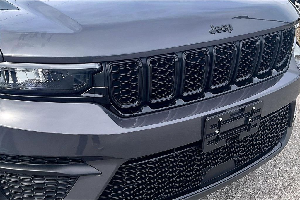 2023 Jeep Grand Cherokee Altitude - Photo 27
