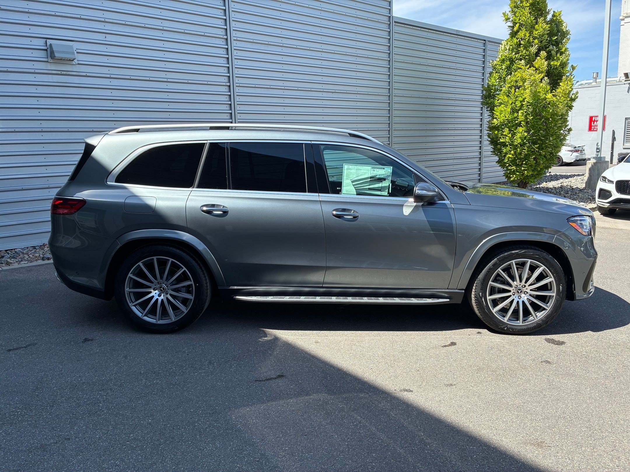 New 2026 Selenite Grey Metallic Mercedes-Benz GLS 580 image 30