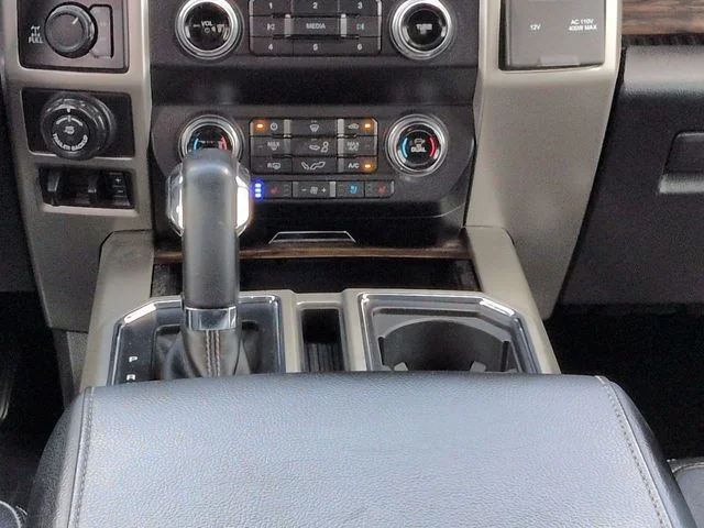 Certified Used 2019 Silver Spruce Ford Lariat image 19
