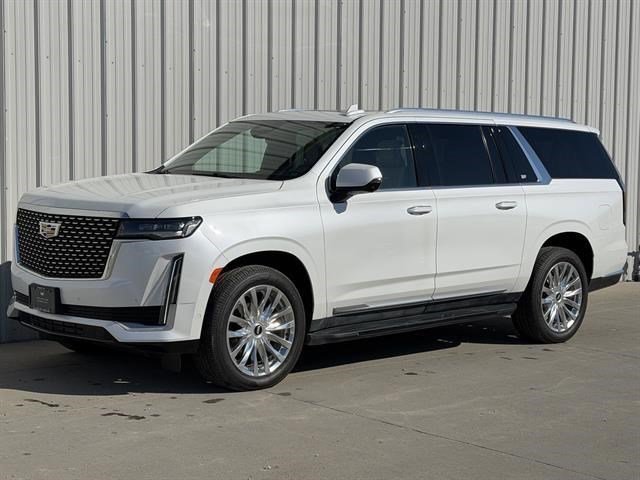 2023 Cadillac Escalade ESV 4WD Premium Luxury