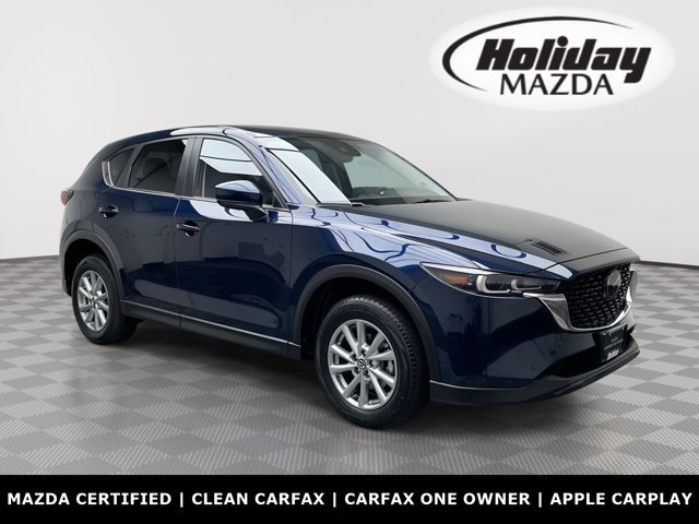 2023 Mazda CX-5 S Preferred package Auto AWD's photo