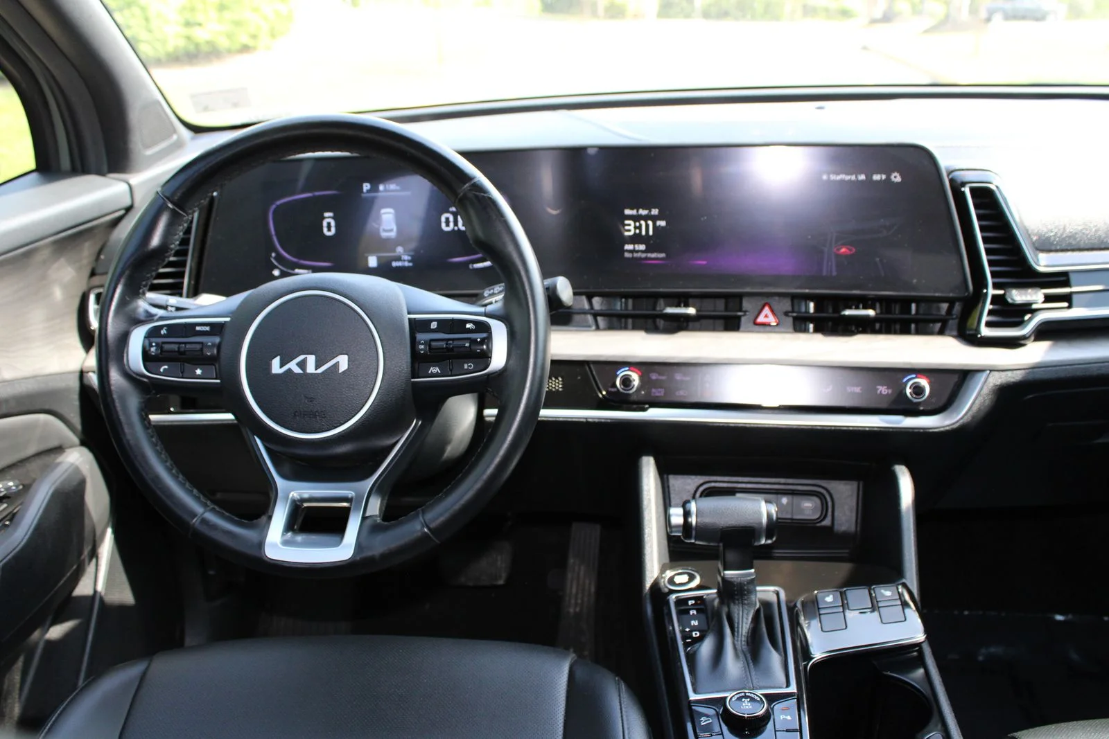 Used 2023 Green Kia X-Line image 18