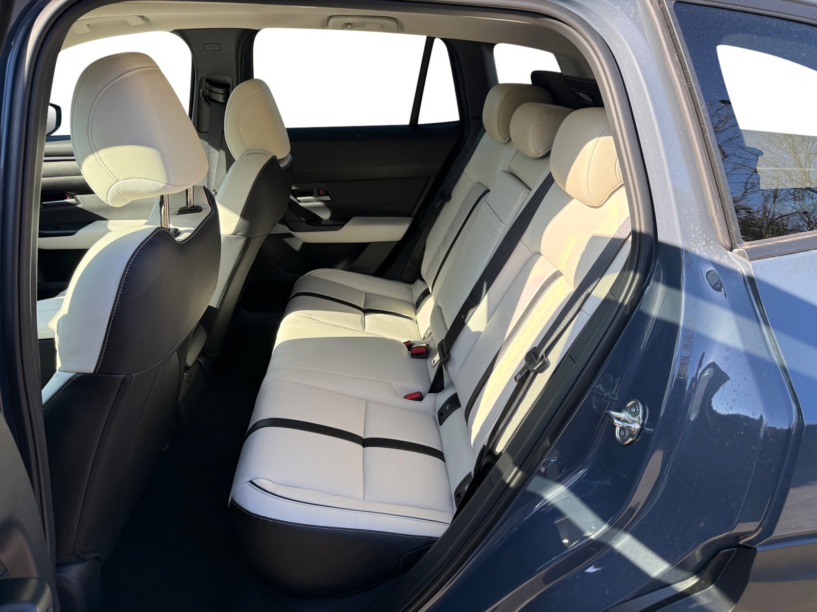 2026 Mazda CX-50 Premium - Photo 16