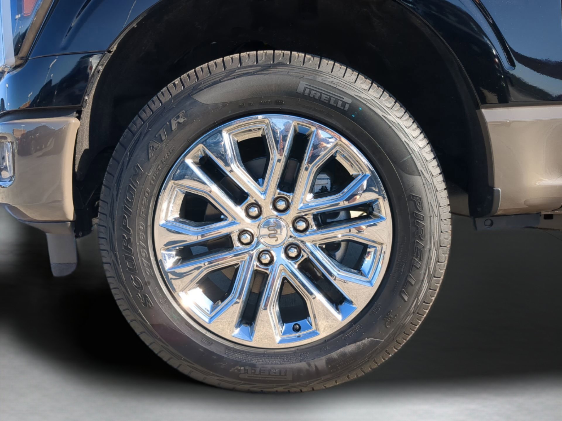 New 2026 Agate Black Metallic Ford King Ranch® image 62