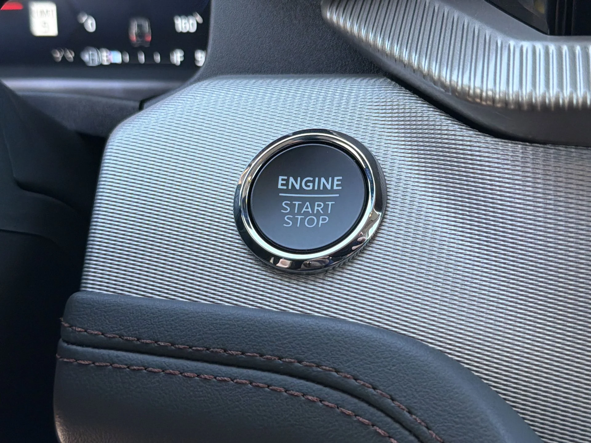 New 2026 Carbonized Gray Metallic Ford Active image 7