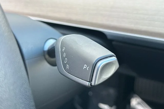 Used 2023  Tesla Base image 23
