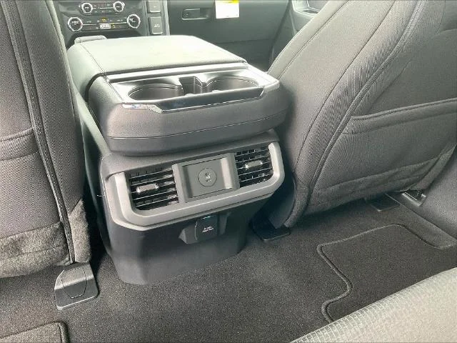 New 2026 Oxford White Ford XLT image 59