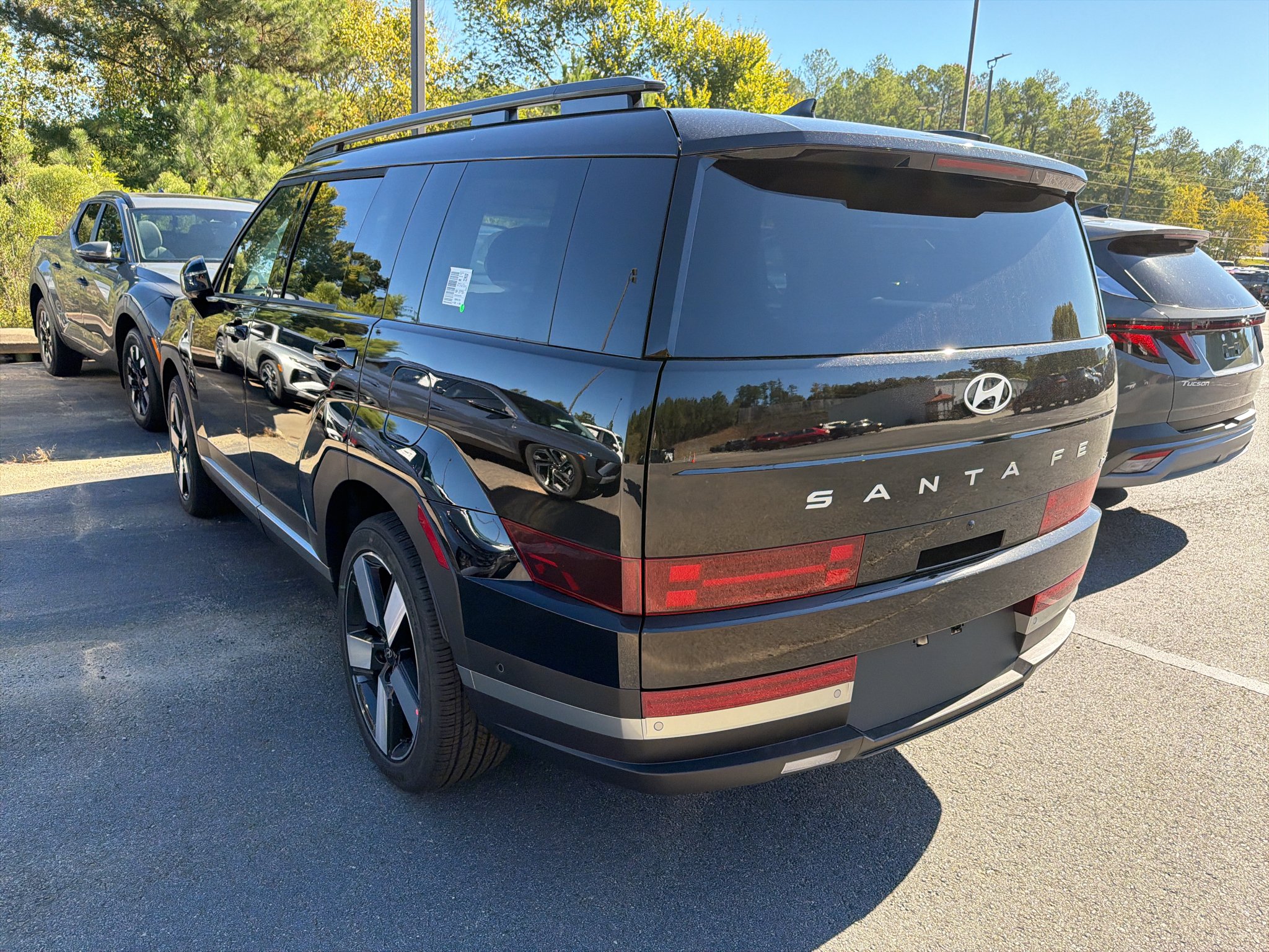 New 2027 Phantom Black Hyundai Limited image 4