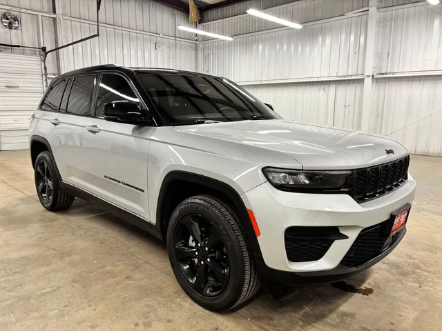 2023 Jeep Grand Cherokee Altitude X