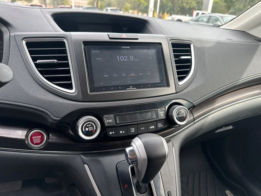 Used 2015 Gray Honda Touring image 19