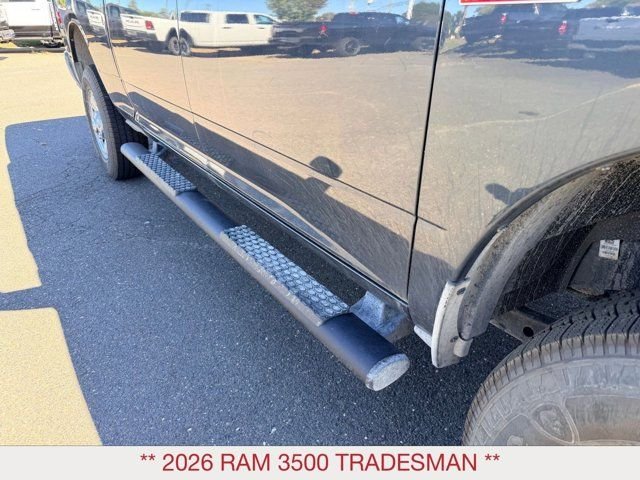 2026 RAM 3500 Tradesman - Photo 9