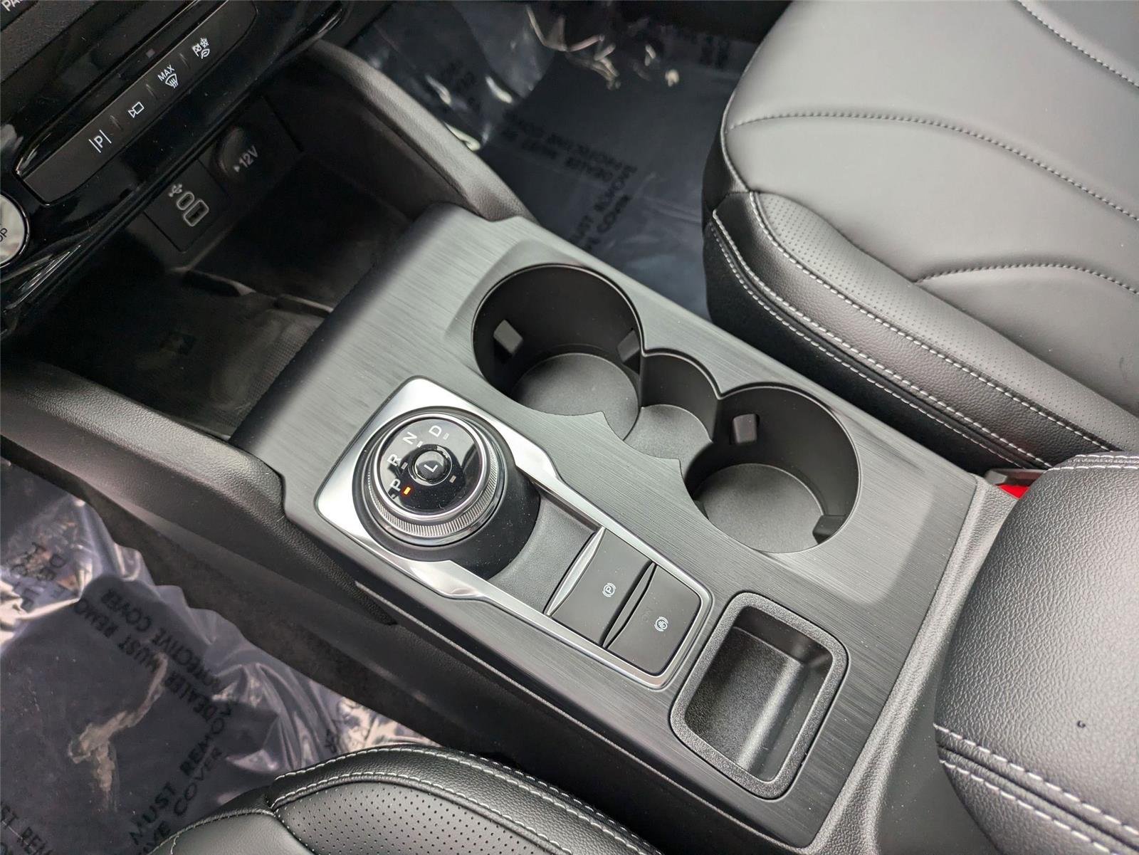New 2025 Star White Metallic Tri-Coat Ford PHEV image 27