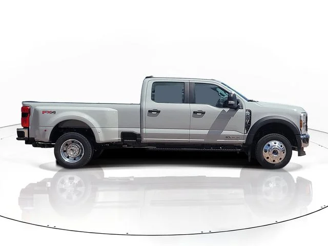 New 2026 Avalanche Ford XL image 4