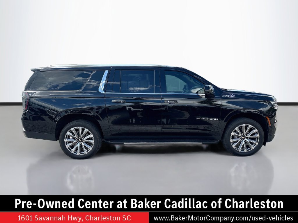 Used 2025 Black Chevrolet High Country image 4