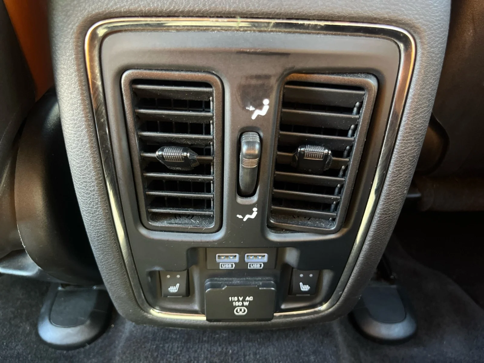 Used 2014 Brilliant Black Crystal Pearlcoat Jeep SRT8 4WD image 36