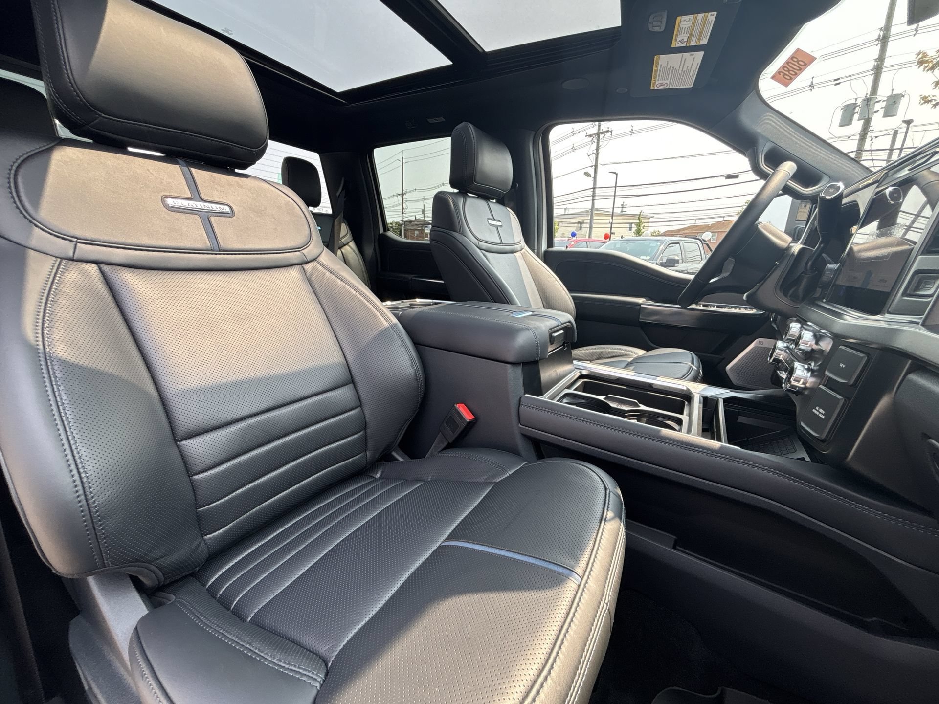New 2026 Star White Metallic Tri-Coat Ford F-350® Platinum® image 26