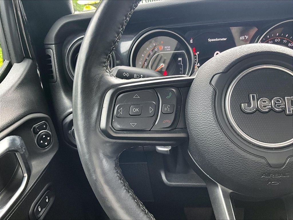 Used 2022 Black Clearcoat Jeep Unlimited Sport Altitude image 23