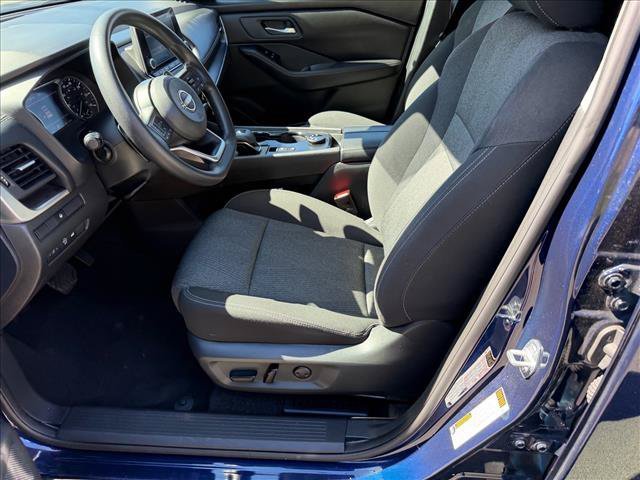 Used 2024 Blue Nissan SV image 8
