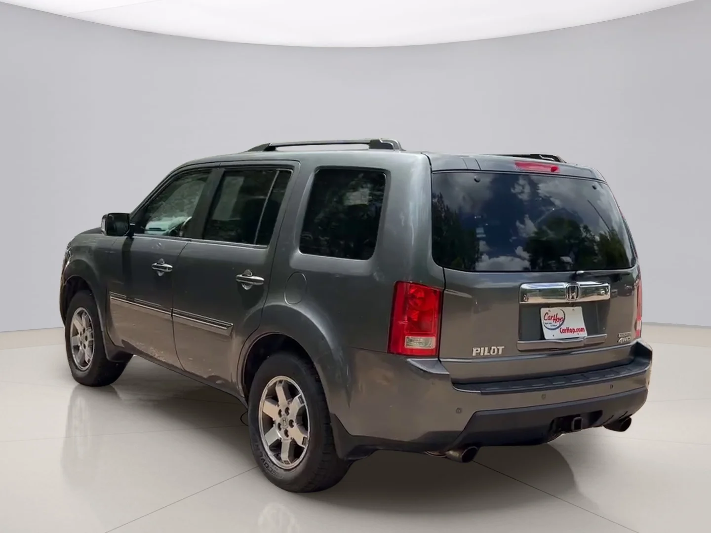 Used 2010 Gray Honda EX-L 4WD image 7