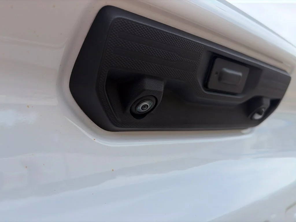 Used 2024 White Chevrolet Custom image 15