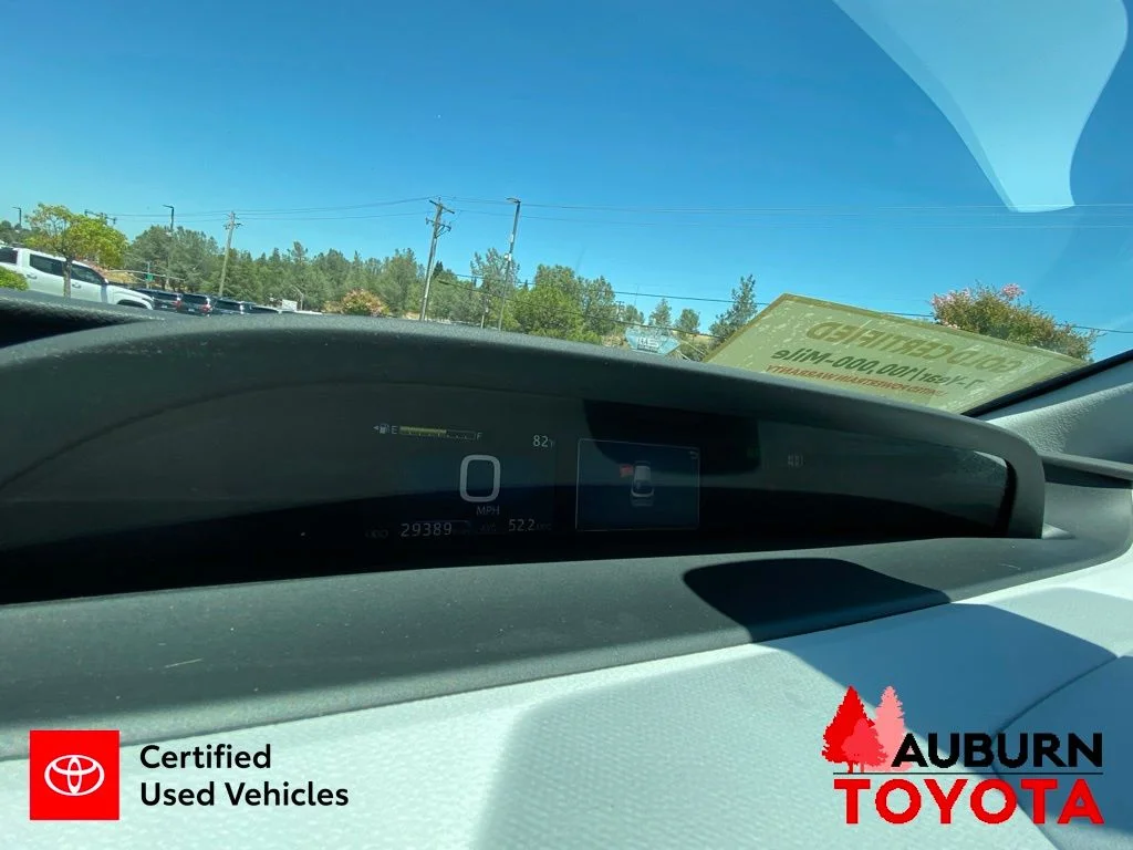 Certified Used 2022 Beige Toyota L image 36