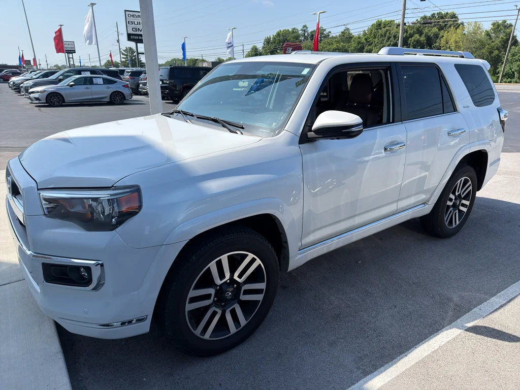 Used 2024 Wind Chill Pearl Toyota Limited image 1