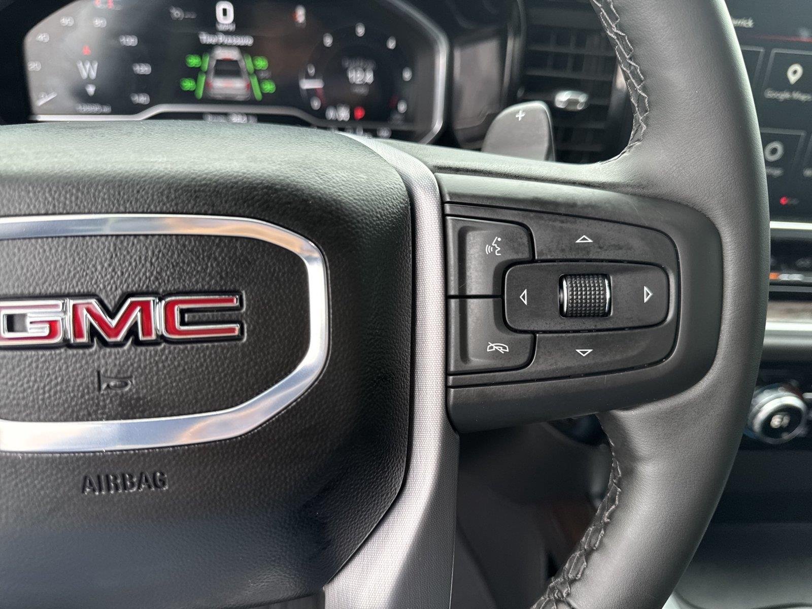 Used 2025 Sterling Metallic GMC SLT image 22
